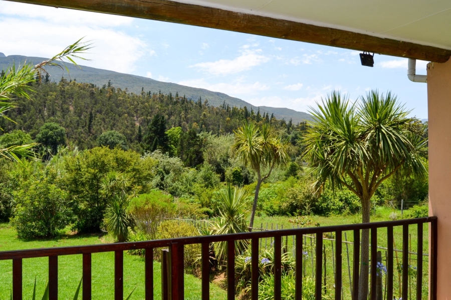 7 Bedroom Property for Sale in Suurbraak Western Cape